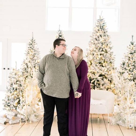 Meet your Posher, Ashlynn - Picture 1 of 1